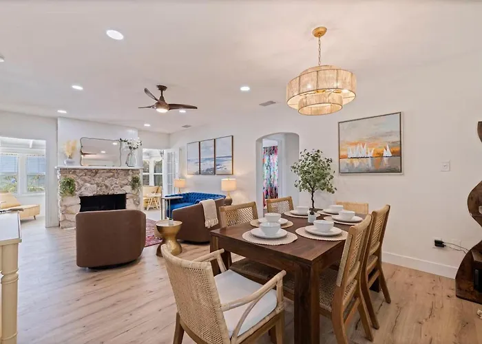 Rare Gulf-front Indian Rocks With Tiki Bar Holiday home Clearwater Beach